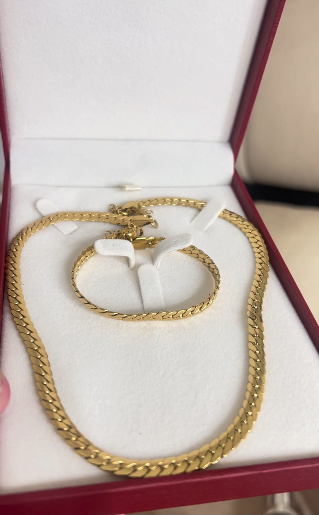 Collier et gourmette