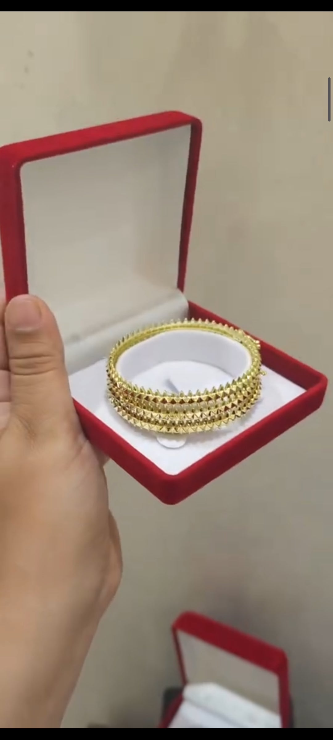 Trio bracelet clash